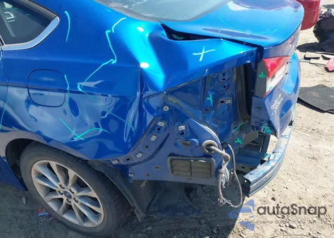 2017 Ford Fusion Se z USA, uszkodzony, nr VIN 3FA6P0H71HR332568